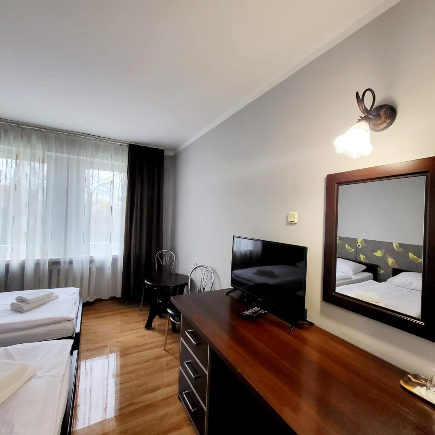 Hotel Piast Mysliborz Exterior photo